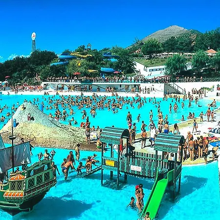 דירה For Fun - Aquapark & Beaches 5min - Ac צ'ריאלה